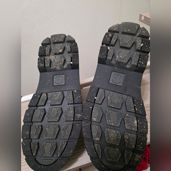 Dr. Martens Combs Tech Waterproof Boots Size 10M - Picture 8 of 8